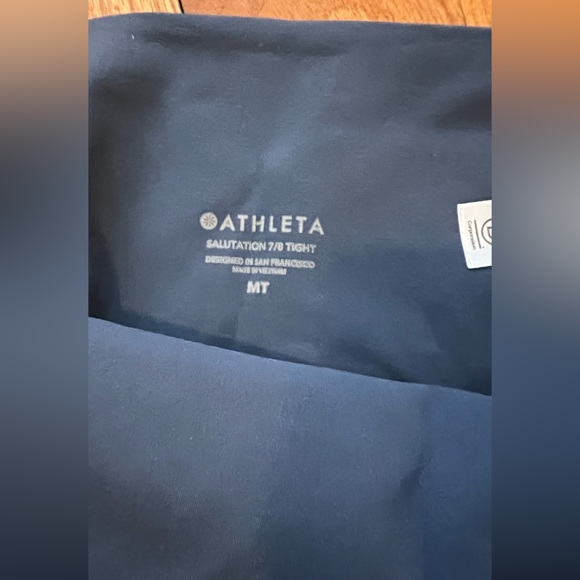 Athleta Salutation 7/8 Tight - Picture 3 of 5